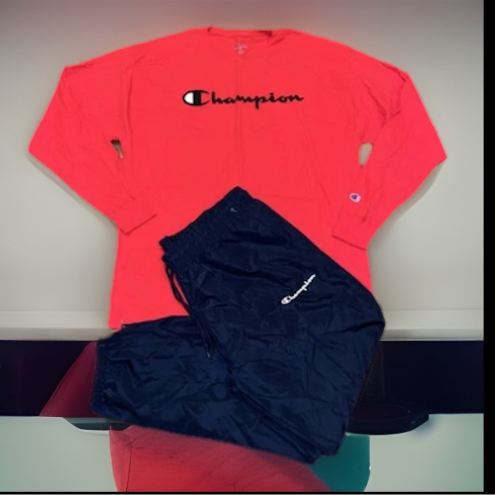 CHAMPION OUTFIT Red Crew Neck LS Top & Blue Windbreaker W/Pocket Zip Cuff Jogger